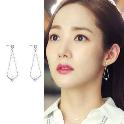 Get The Look: Earrings (What's Wrong With Secretary Kim) - Korean Lifestyle